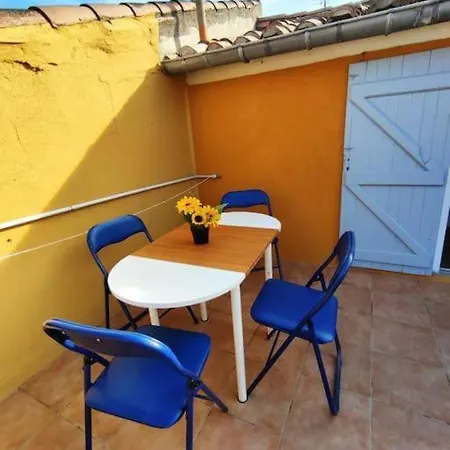 Apartment T2 Duplex Avec Terrasse Vue Cathedrale